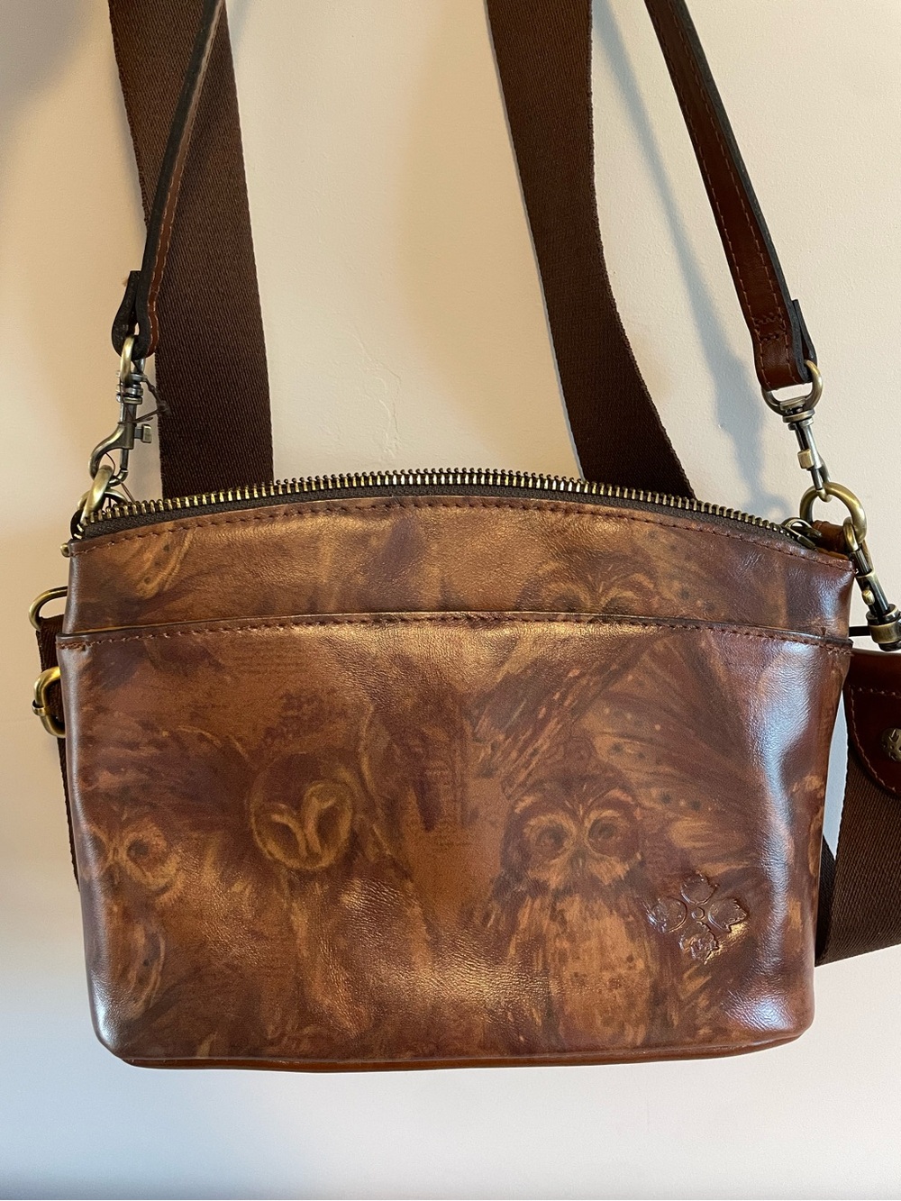 NWOT Patricia Nash Brown Leather Handbag Owl Pattern *Rare*